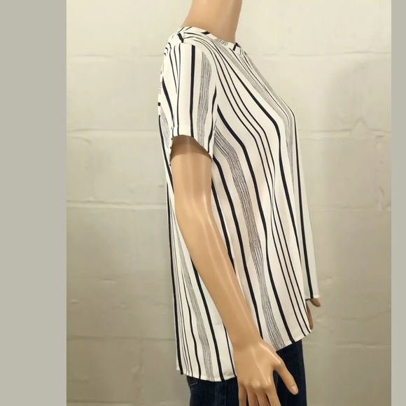 Ann Taylor Loft Stripe Pleated Back Top Navy Ivory - Picture 2 of 6